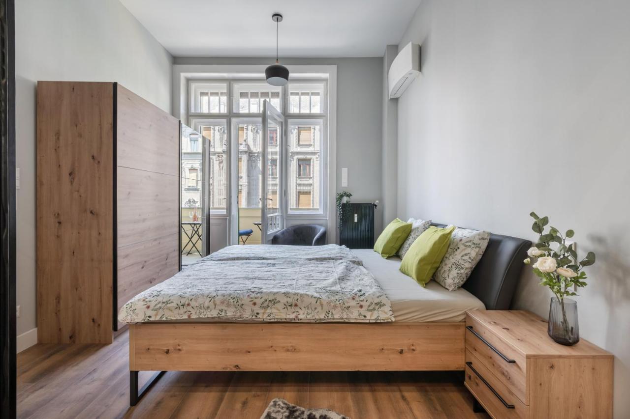 부다페스트 Buenos Boutique - A/C, 2 Bathrms, Amazing View 아파트 외부 사진
