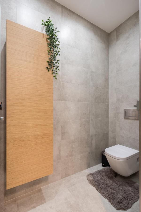 부다페스트 Buenos Boutique - A/C, 2 Bathrms, Amazing View 아파트 외부 사진